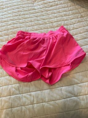 lululemon athletica Hotty Hot shorts